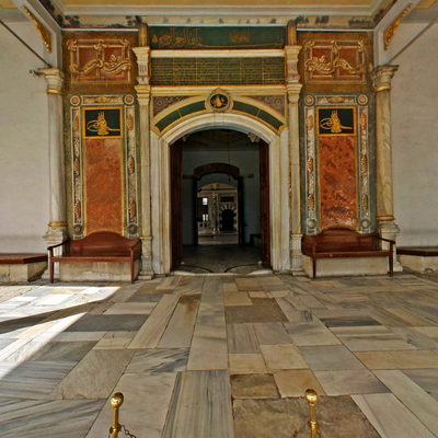 Babussaade (Gate of Happiness)