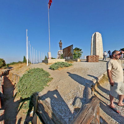 Atatürk Anıtı 2