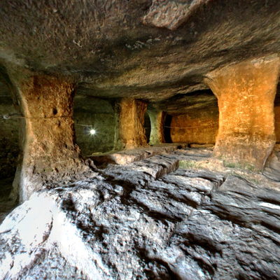 Mağara İçi