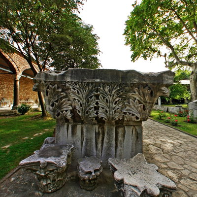 Divan Square 2