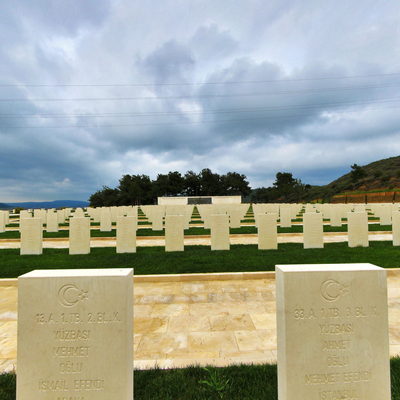 Mezar Taşı 1