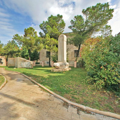 Anıtlar