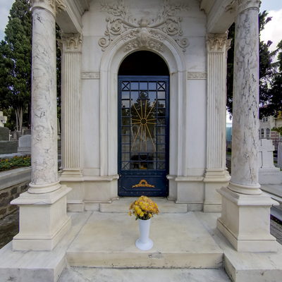 Anıt Mezar 4